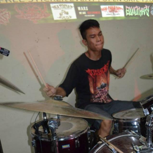 Drummer For @SammaelGrin (Technical Deathcore Lampung) || Crew: @LmpngCrpsGrind