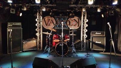 群馬県桐生市のライブハウス「VAROCK」です。   ライブ、イベント、ブッキング、スタジオ情報を主にお知らせします。   気軽にフォローして下さい！ お問い合わせ等は、DMまたは下記までお願いします。  【TEL】 0277-22-0869 【MAIL】kiryu.varock@gmail.com