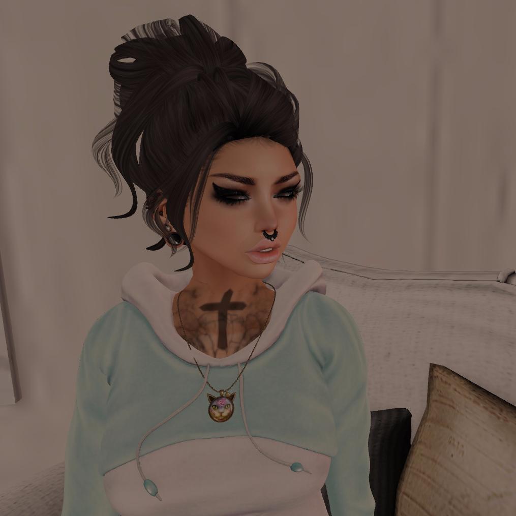 Crack Den RP character; Ambrehh Leanne Anatine (elizabeth10.anatine).