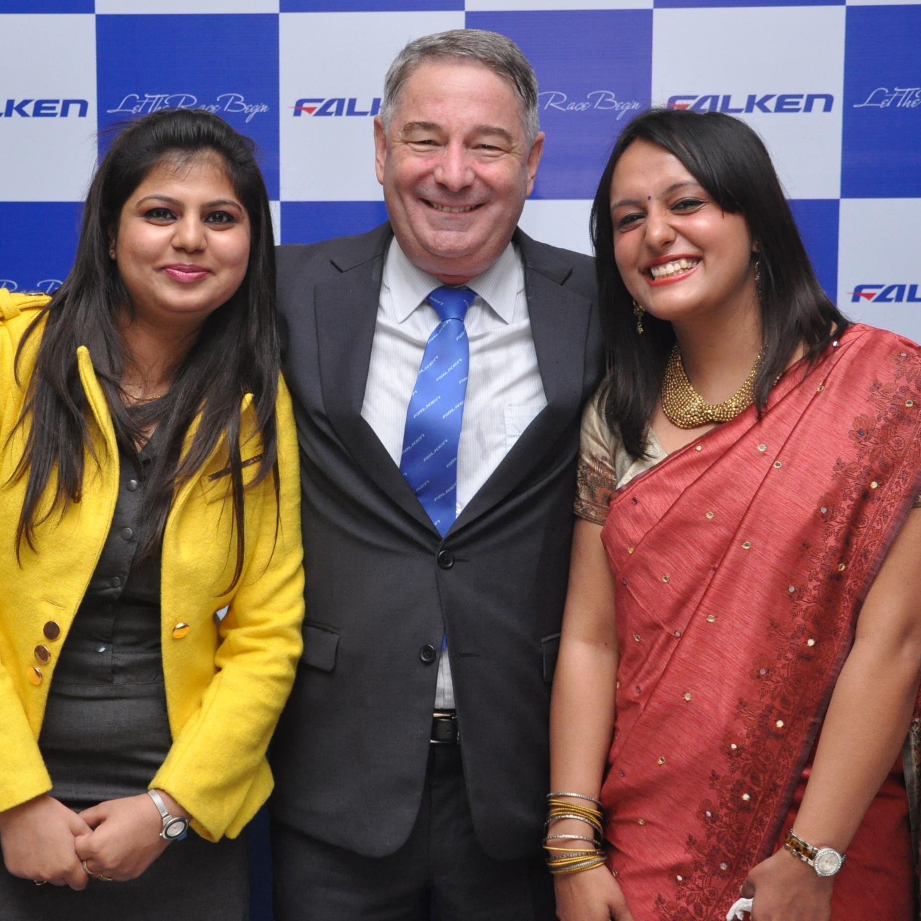 BarnaleeG's profile picture. LOVE..LIVE...DREAM..ACHIEVE.. CHERISH!!!