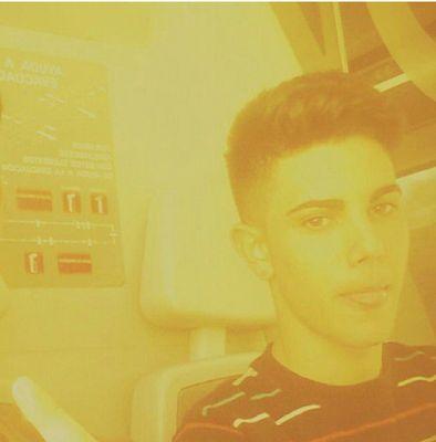 Educrack's profile picture. Never give up ™