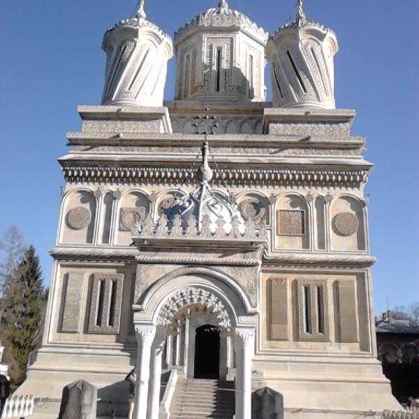 ERadulian's profile picture. 