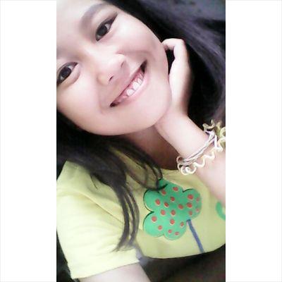 katikasari12's profile picture. 