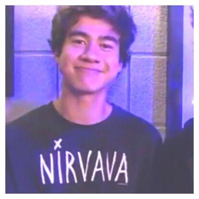 i gave you a free follow, now go follow @TheCliff5SOS