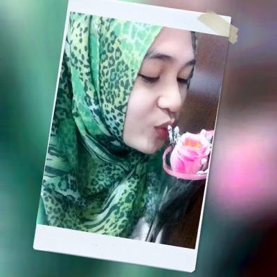 Jalan itu rumit, tapi akan terasa indah jika aku telah menemukan ujungnya :) midwife 0:) STIKes Muhammadiyah :) :-D