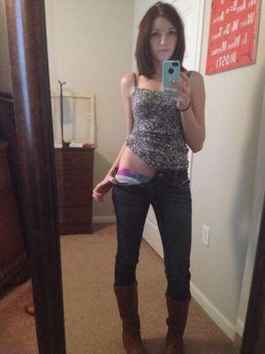im a fun bissexual, who likes BBC also #teamsnowbunny