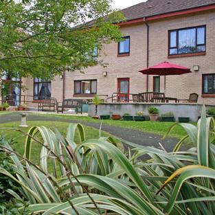 @AnchorLaterLife Selkirk House care home in #plymstock #plymouth Tel: 0800 085 4287