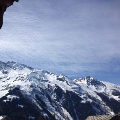 Quand votre vision du monde l'emporte sur ce que voient vos yeux . Vous êtes aveugles ...