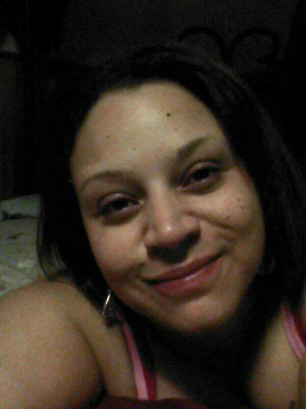 I dont have time for drama stockers Im layed back with 3 girls 16,15,12 ,years old1granddaughter and 1grandson Im 33 single and a independent lady dont judge m