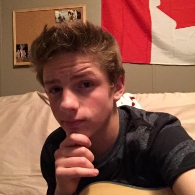 15, NHS 10th Grade⚡️Hockey ⚡️ Instagram- ijustnow