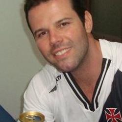 CaRIOca, Vascaíno, Beija-Flor, marido feliz e Papai da Emanuela e do Murilo!
https://t.co/MwTpkbNbpS…