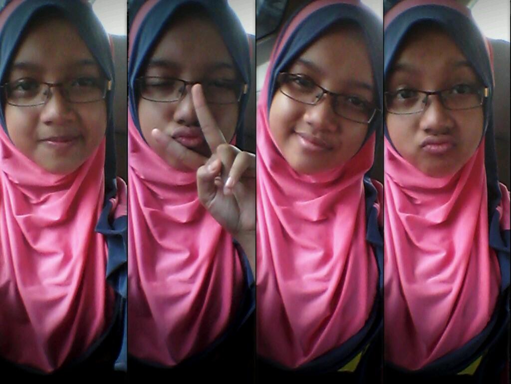 pleazee follow me.....and i follow you back^_*