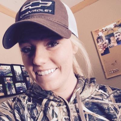 playboybarbie_'s profile picture. Keep your soul clean and your boots dirty.