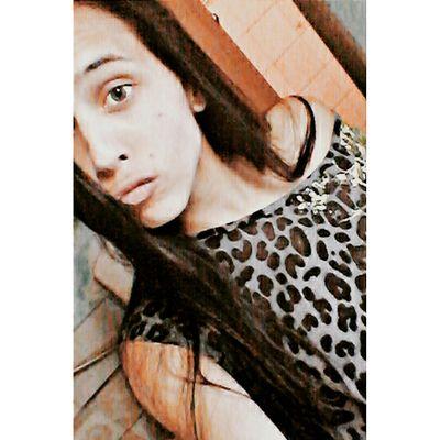 One love , one life . Nicolly