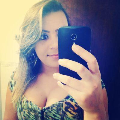 Apontar defeitos é algo extremamente fácil, o grande desafio está em expor as qualidades! Bem-vindo(a) a minha coleção de pensamentos, opiniões, desabafos :)