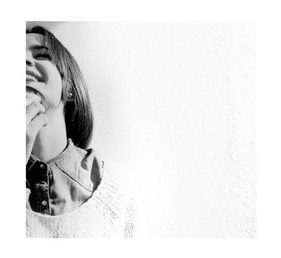 Lo difícil se consigue, lo imposible se intenta. ✌