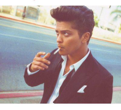 HOOLIGAN// follow me if you love @brunomars I follow back                
BRUNO MARS MY LOVE #uptownfunck @brunomars