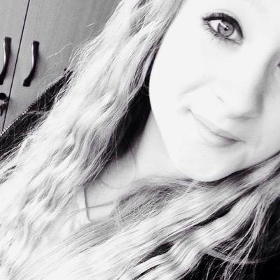 Youtuber, beauty, fashion, lifestyle, blogger, makeup and everything girly !!!