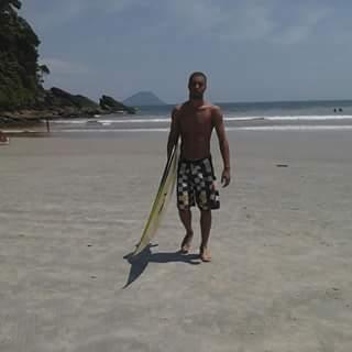 I love Jesus. I love my Wife . I love my church. I love Surf. I love Longboard