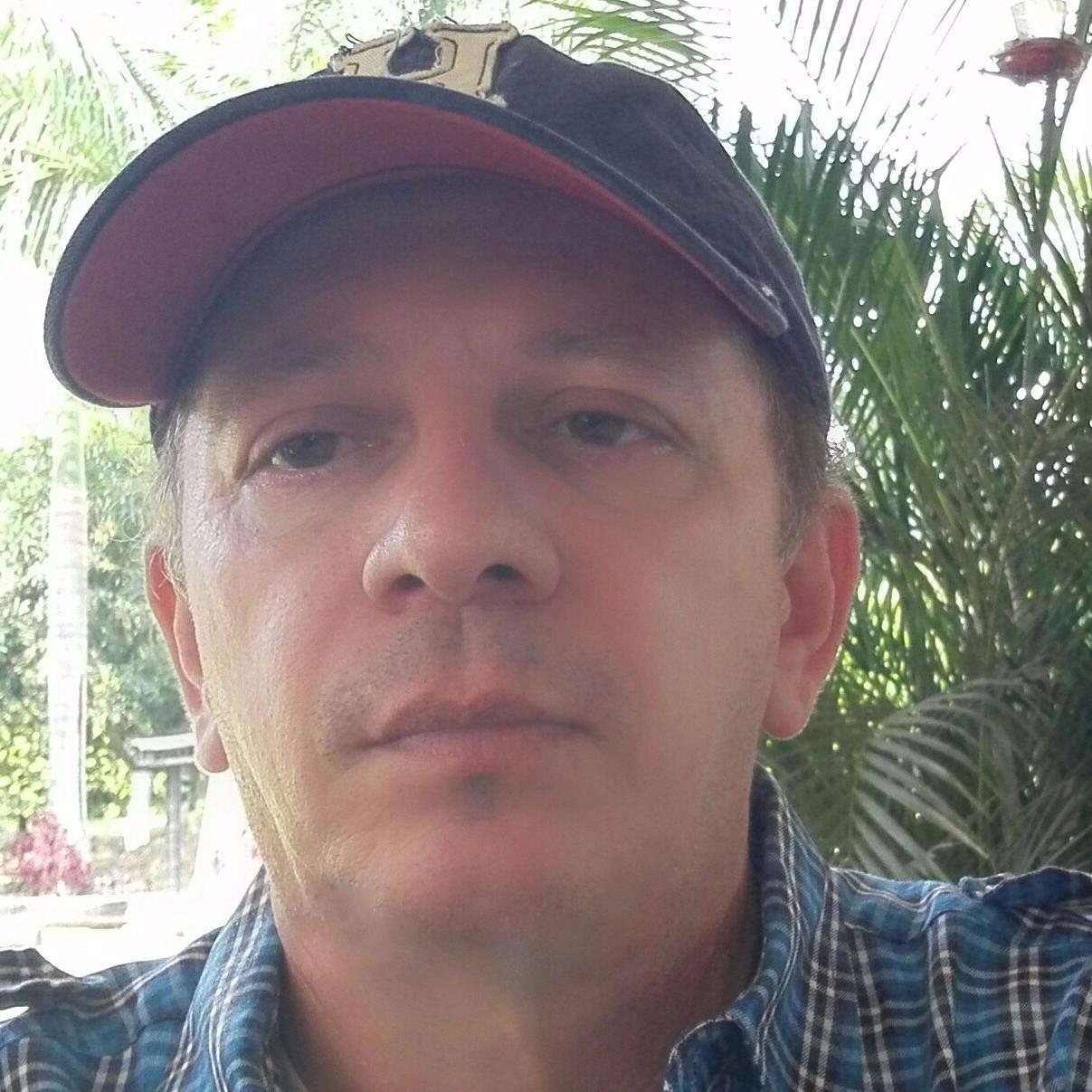 WESCOLOMBIA Profile Picture