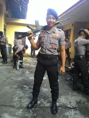 Opo eneke