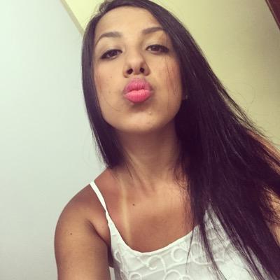 Nunca espere muito das pessoas, é bem melhor se surpreender a se decepcionar! http://t.co/KmBr96sKQ0