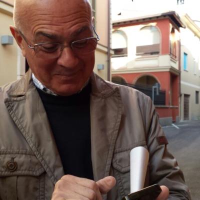 longoni44's profile picture. 