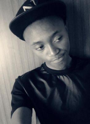 Chilled Dude, Cool In The Morning & Dope In The Night.... Party Is My Code Name FOLLOW If You Feel Me

Follow @Atjazz & @Jazzuelle For Top Class Deep House (`