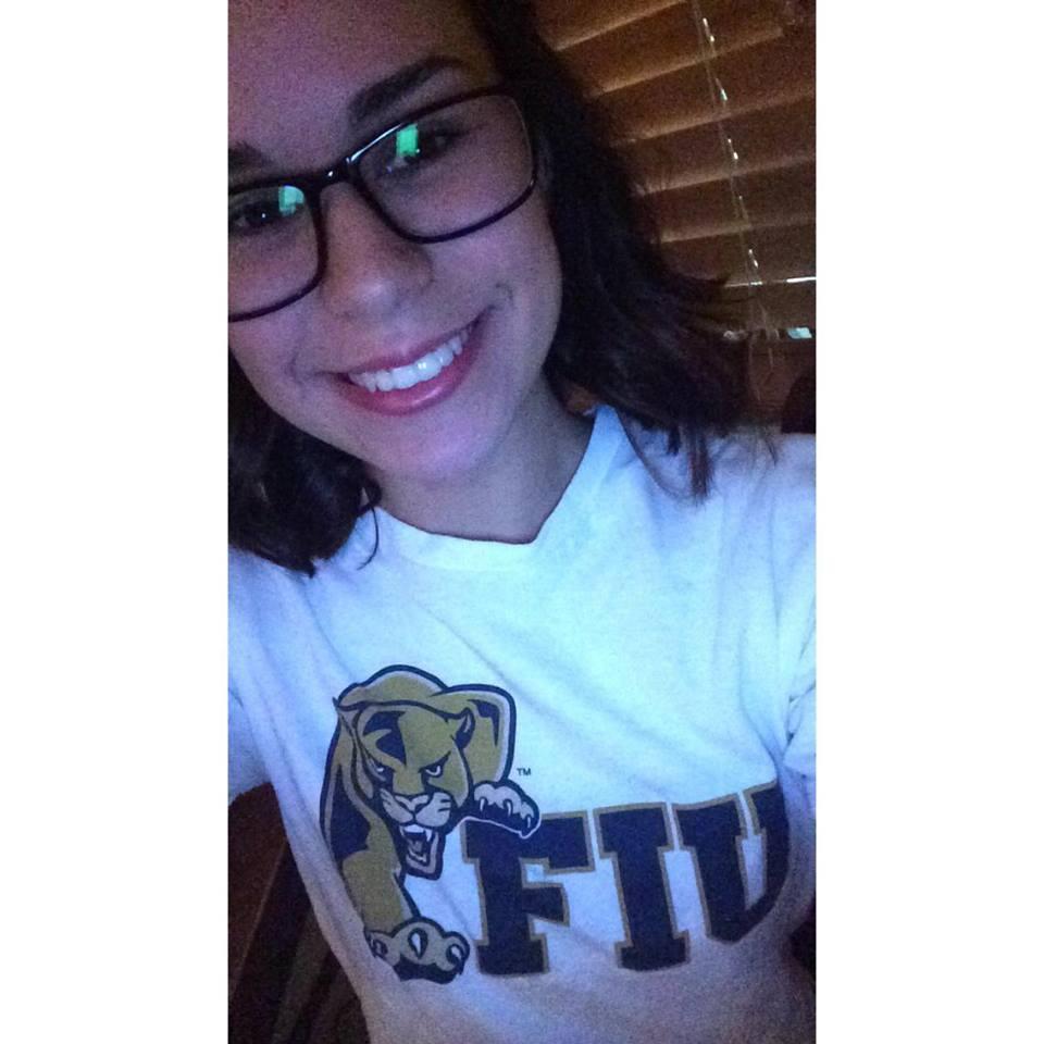 amandaspeaks_'s profile picture. Double Majoring in Psychology and Biology, Pre-Med with an obsession for fighting for Human Rights