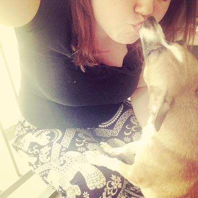 positive vibes! long nights! boyfriend cuddles and chiwennies are pretty much my life :)