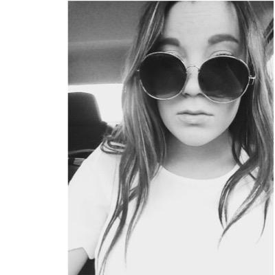 QuesoCray's profile picture. either idk or idc 

snapchat: kay_leeeee