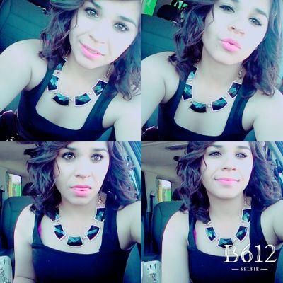 aguileraizela's profile picture. Que el amor Valga la Alegria,,no la Pena!,,
♡♡