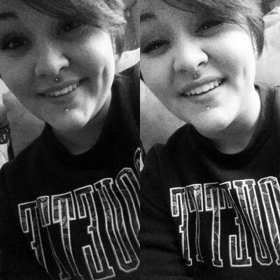 PaigeyKinns's profile picture. My name is Monica.