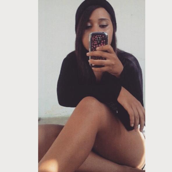 Paraibana, 17 anos, designer, solteira !