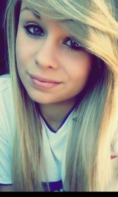 Jessie \  17 yo \ Nouvelle sur Twitter \ je follow back :)
