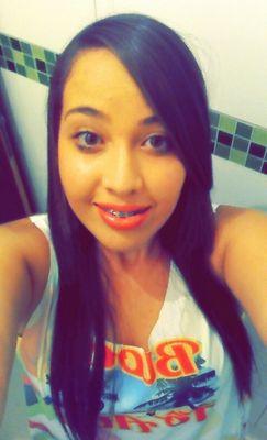 Nos meus olhos você e unico...E nos seus sou apenas mais uma...     wpp 3798599575      snap:poliianaa17