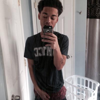 nephh215's profile picture. 
