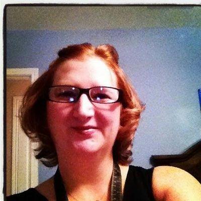 Woman of many talents. Cooking being my favorite. Admin Assistant, student, book lover, member of #the4500, proud beautiful mess in this life.