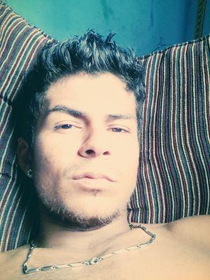 # Sim eu luto, conquisto e αlcαnço!
Pode ter certezα disso!

 Nαo sou perfeito ..
Fαzer o que néαh ?
' meus pαis tαvαm no escuro.
KerolayneDias Esposa .