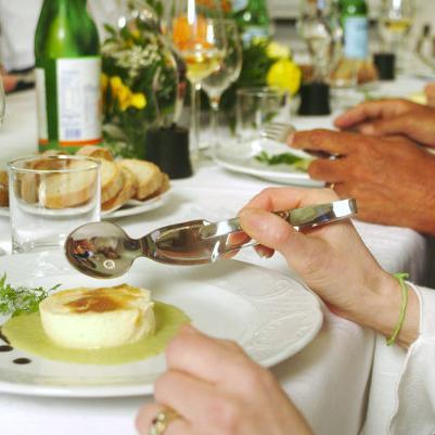 Curvware's profile picture. The eco-lux alternative to flatware. Made in Italy.