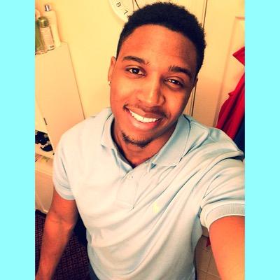 guy dhats loves sports |so follow me on instagram: jay_scott19 l