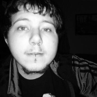 sitabitwithhoov's profile picture. Positive as fuck. Instagram= @peacelove_hoovs Snapchat= kwolfhoover