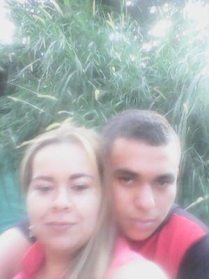 gloriacrdona181's profile picture. 