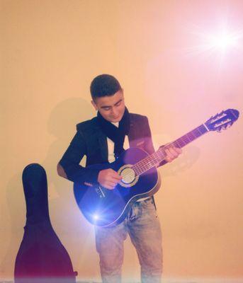 enesb334's profile picture. ses ver dünya