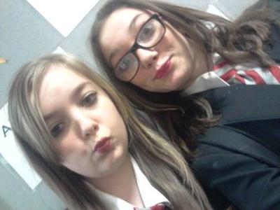 ellie_welly_42's profile picture. bezzies Holly W,beth, jess Hollyoaks youtube=shaytards, Zoella hate my life