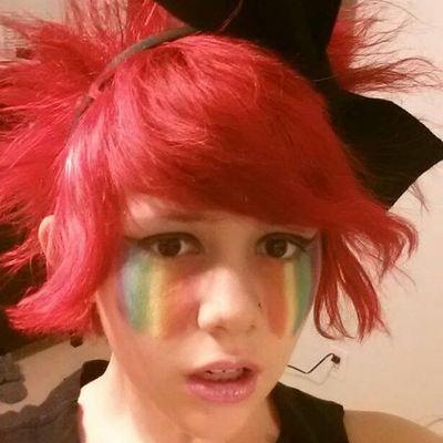I LOVE #BOTDF!!! haha im so randum xD #plur #TEAMFOLLOWBACK BOTDF SAVED MY LIFE!! #RAWRZ lol ;p dahvie is totally my husband!