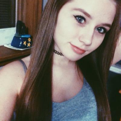 brookekoorb1's profile picture. free follow ! follow @youthfulskies