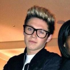 ♫ || i didnt know i could die many times until i met niall horan || ♫ @malikziampayne's