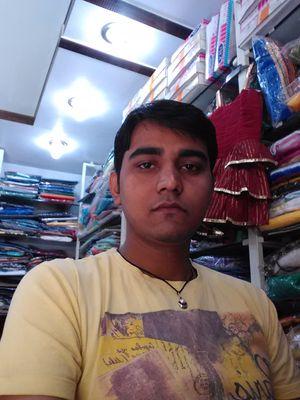 prakash89450616's profile picture. 