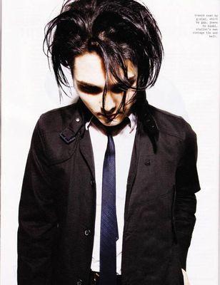 daddygerardwayy's profile picture. I'll be your daddy. 
Or the other way around, depends on what you're into.